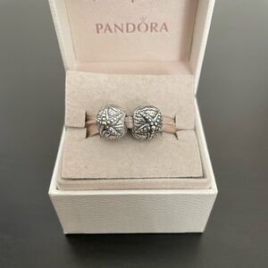 Pandora Starfish Clips